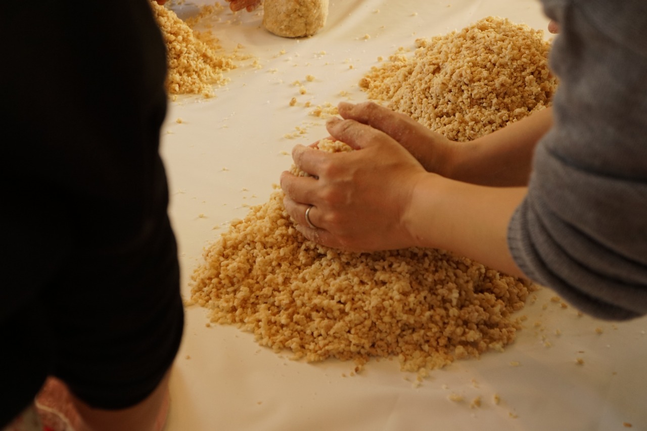 滋賀県産の大豆とお米でつくる手作り味噌の会