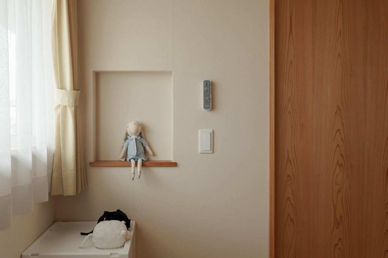 241124_044★ - 滋賀で自然素材・木の家の注文住宅を建てる工務店|株式会社スムース 壁ニッチ