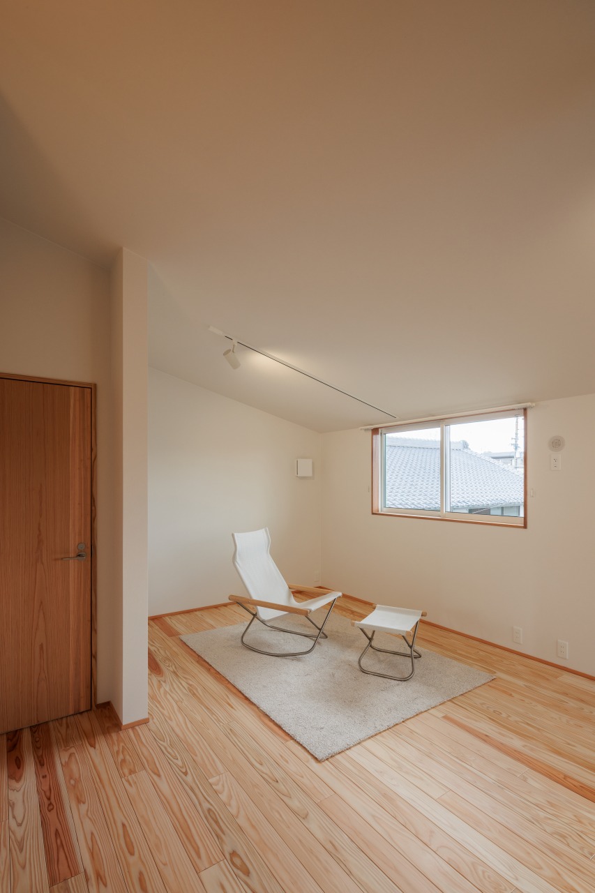 250226_056★ - 滋賀で自然素材・木の家の注文住宅を建てる工務店|株式会社スムース 2階フリースペース