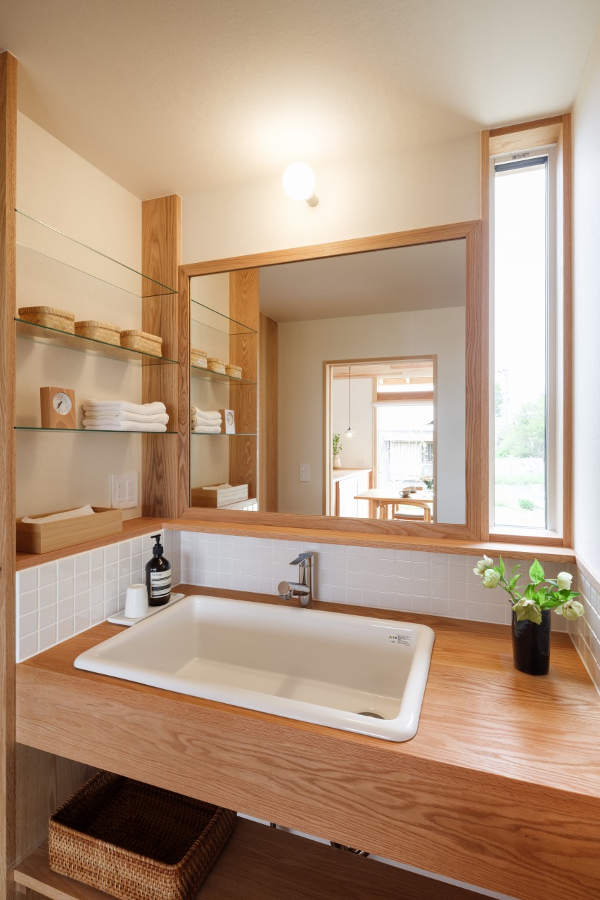 250425_052★ - 滋賀で自然素材・木の家の注文住宅を建てる工務店|株式会社スムース 造作洗面台