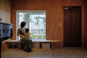 家族が落ちついて過ごせる落ち着きのある空間